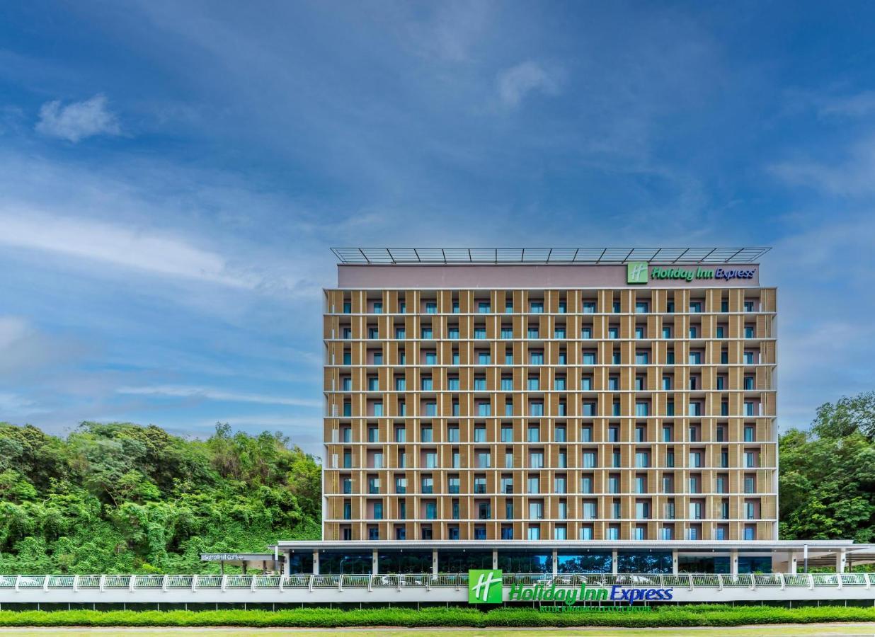 Holiday Inn Express Kota Kinabalu City Centre By Ihg Dış mekan fotoğraf